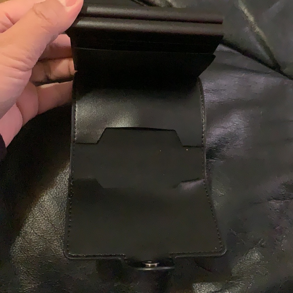 Card wallet - Picture 3 of 5